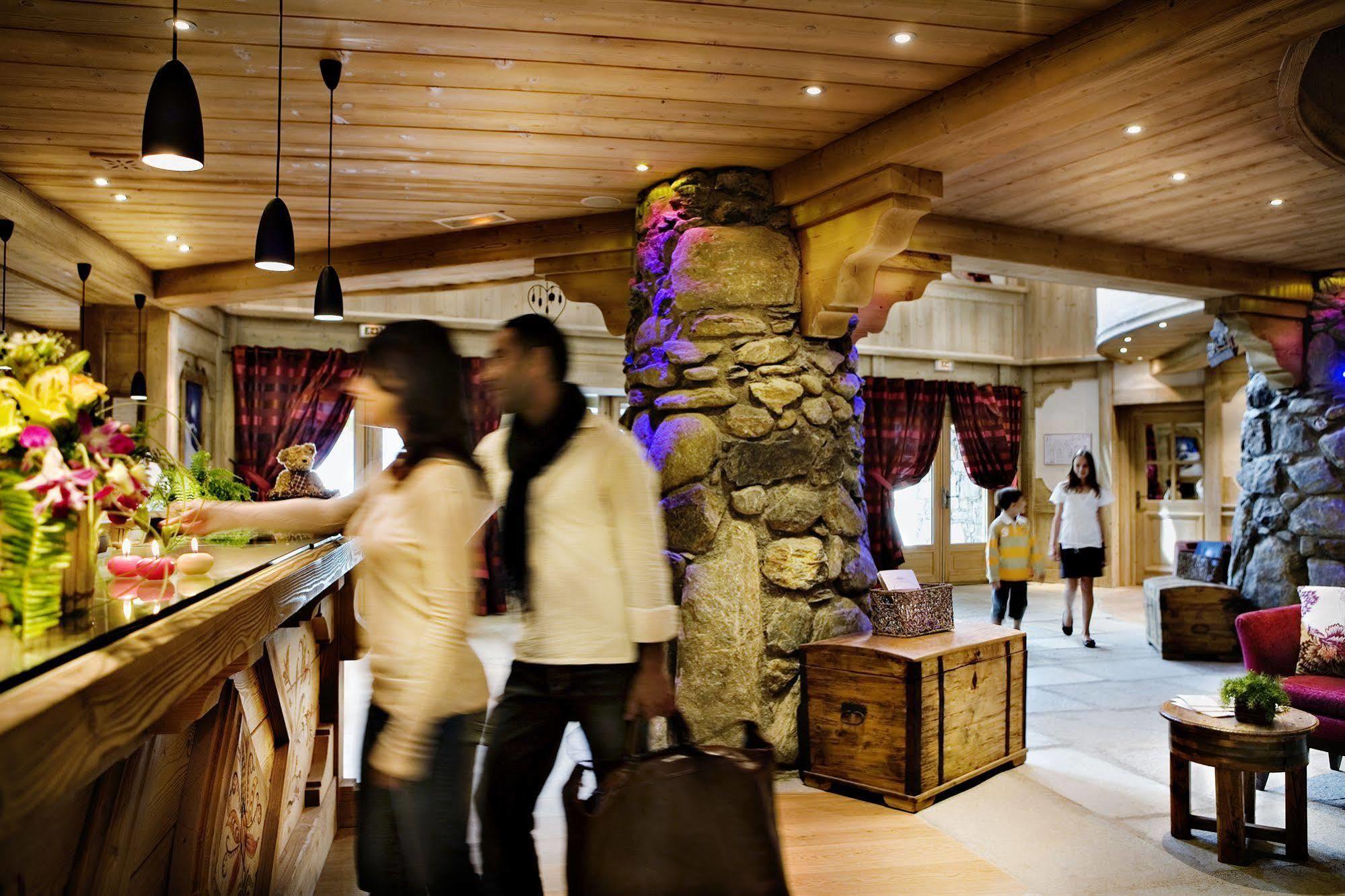 Cgh Residences & Spas Oree Des Cimes Пезе-Нанкроа Екстериор снимка